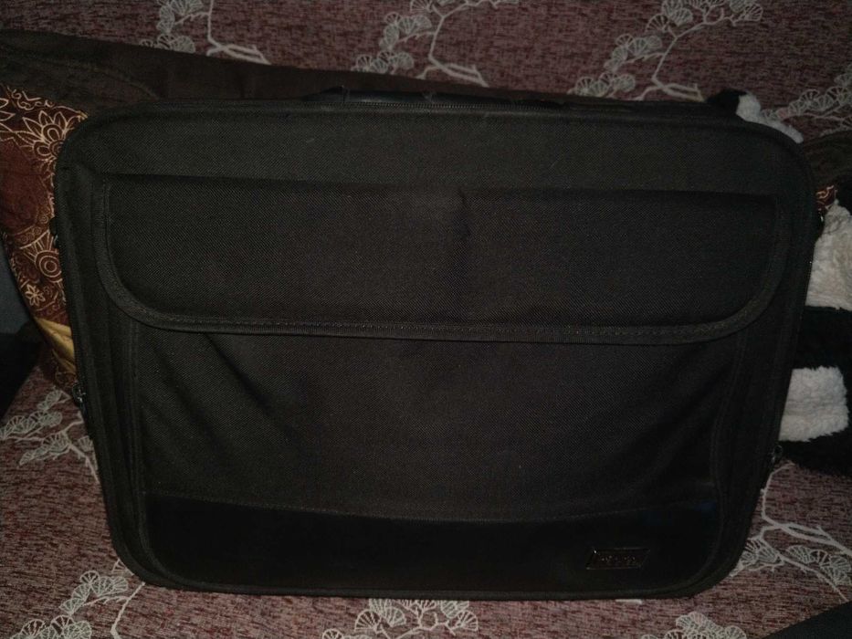Ноутбук Dell Inspiron 1720