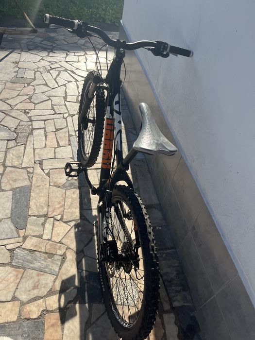 Bicicleta de ciclismo UMF HARDY 4.
