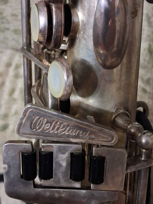 Продам саксафон - альт WELTKLANG