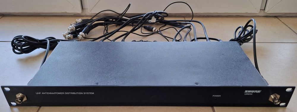 Dystrybutor antenowy Shure UA844E HG01 (używany)