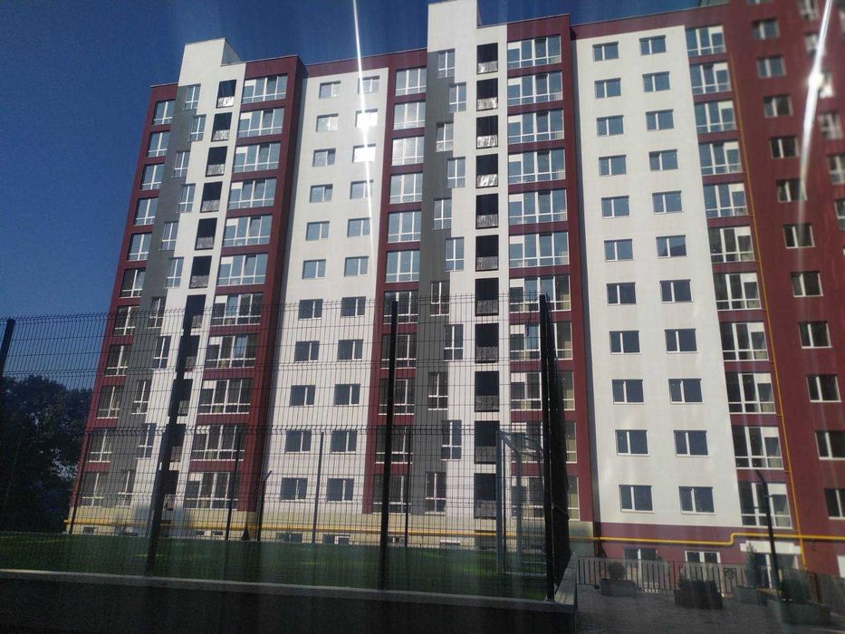 НАЙКРАЩА ЦІНА! 2-кімнатна 58,5 м² ЦЕНТР | Княгинин | $44,000