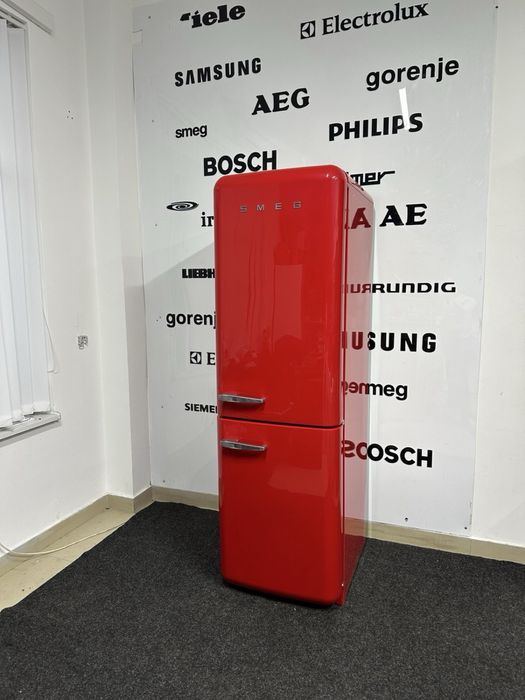 Холодильник Smeg