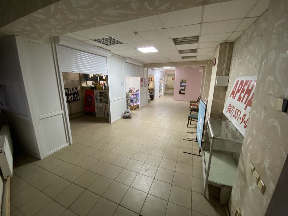 Блюхера 52 (бутики) от 10 квадратов