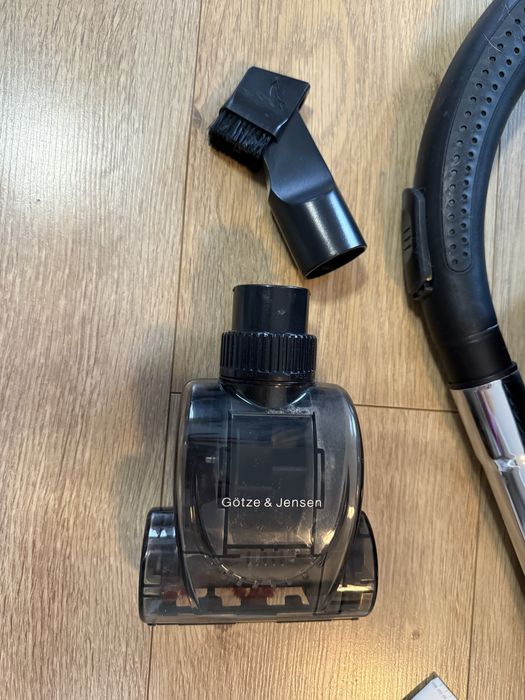 Odkurzacz Götze & Jensen VC900 Turboszczotka 800W