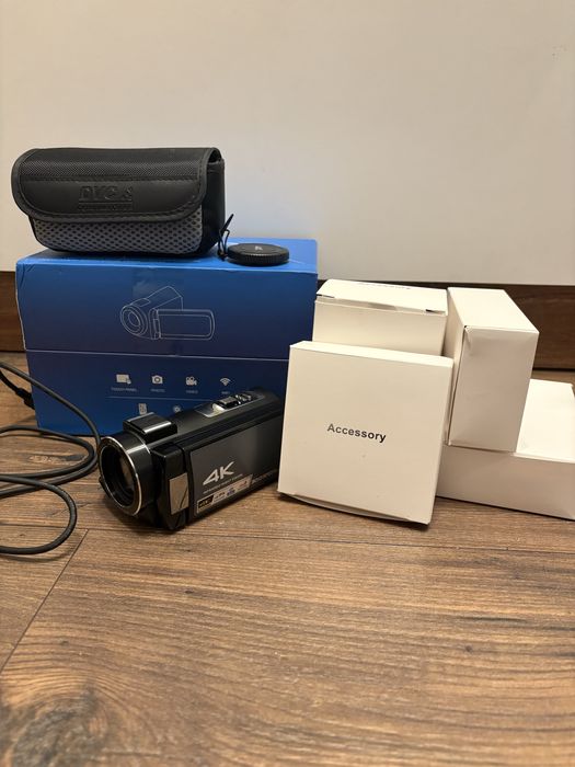Aparat kamera Megapixel 4K + dodatki (całe wyposażenie)