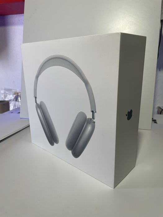 AirPods Max Brancos