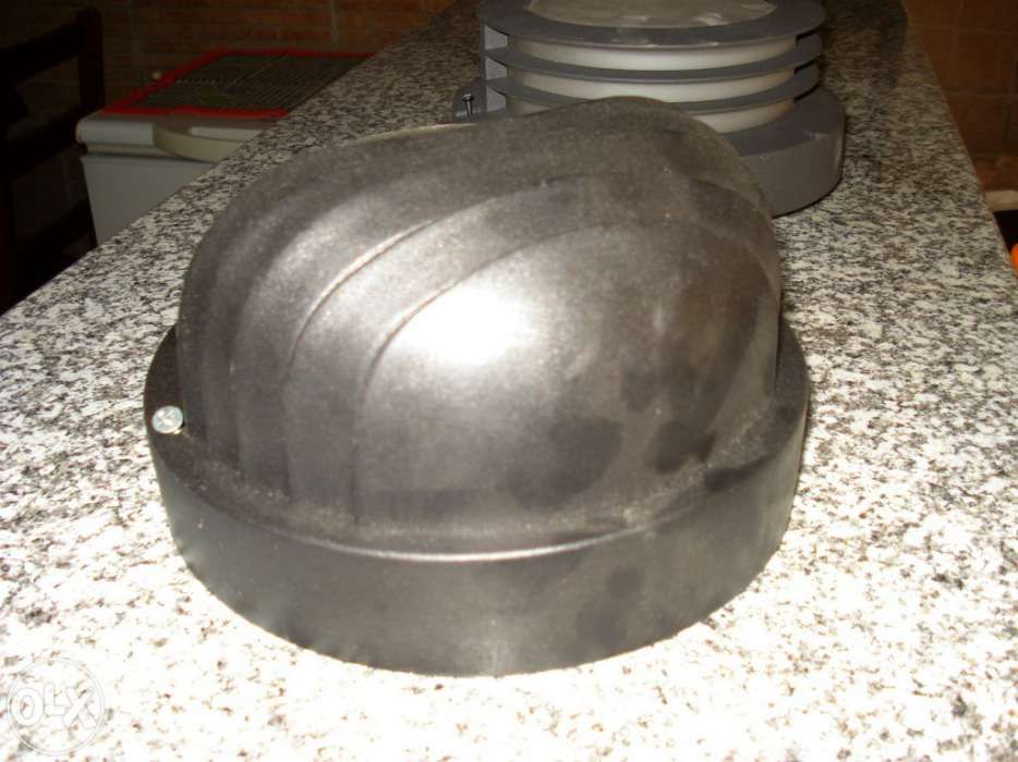 Candeeiros de Parede/Teto (Garagem, Jardim)