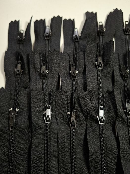 30 Fechos de correr Zipper 20cm