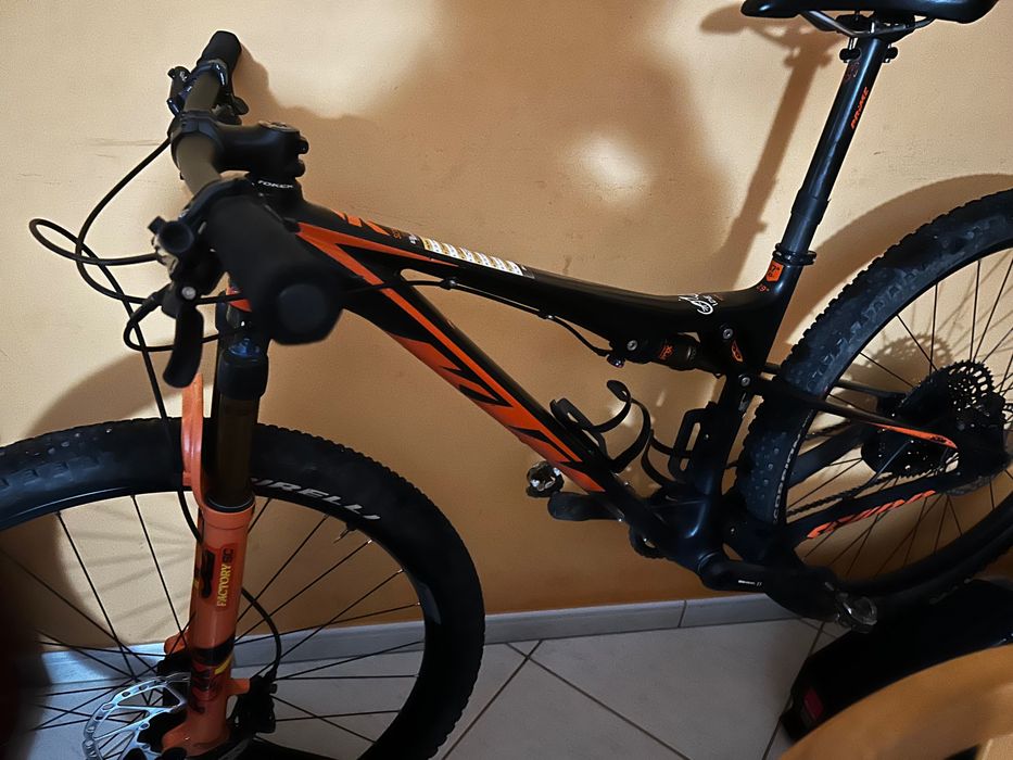Bicicleta KTN de BTT