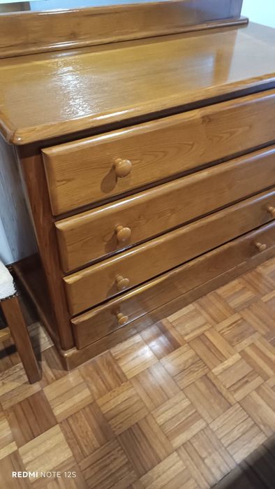 Mobilia de casal Cerejeira