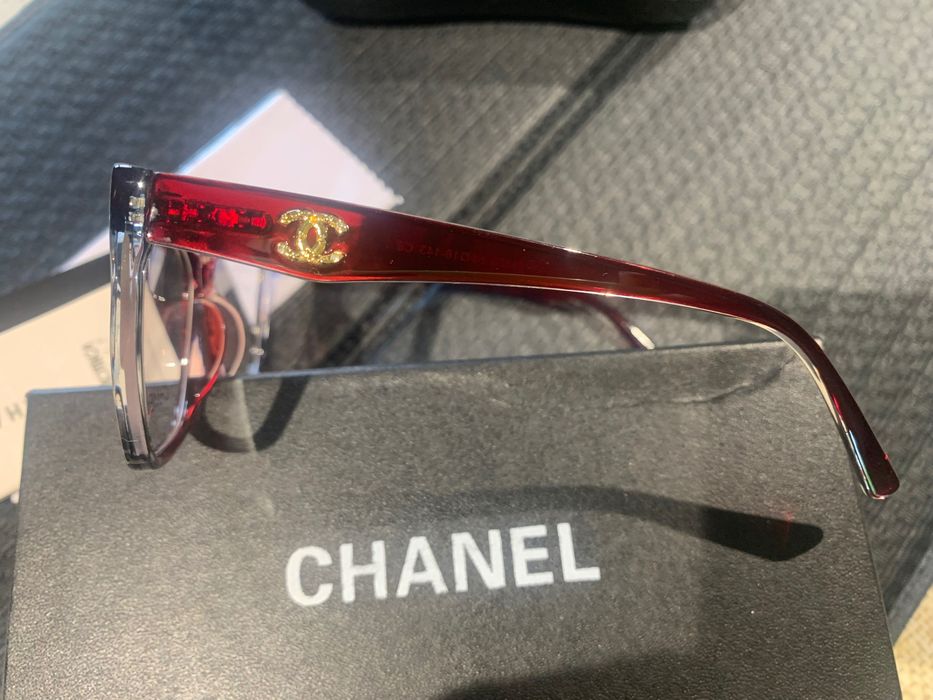 Okulary zerówki, oprawki Chanel pilnie!