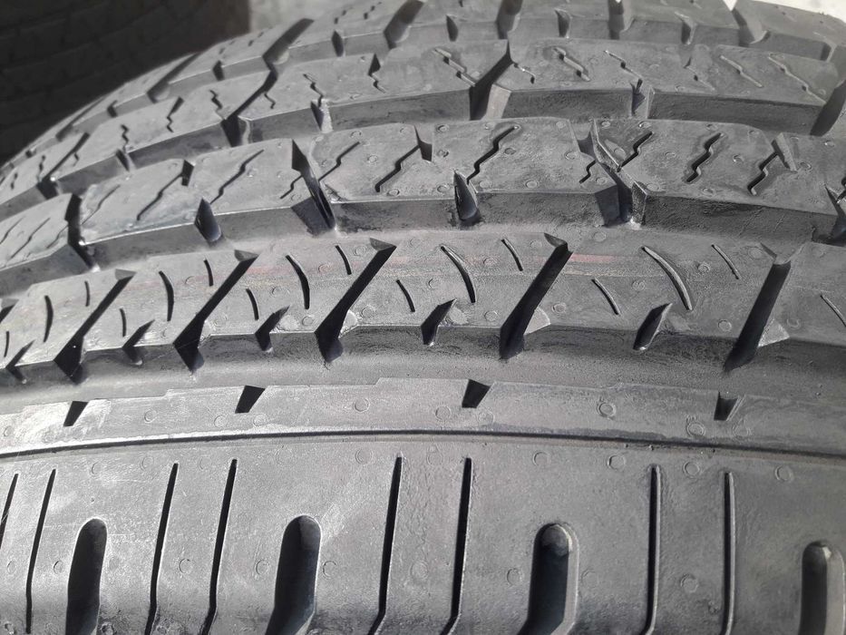 Lato Continental 255/70 R16