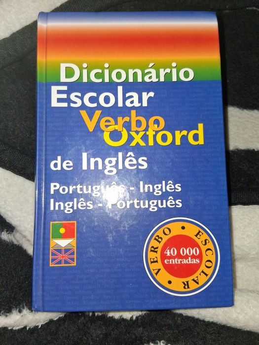 Dicionário Escolar
