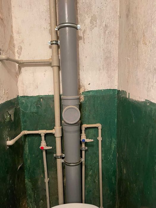 Продам 1 кв. 27 м.кв., Алексеевка, м."Победы",  лесная стор.