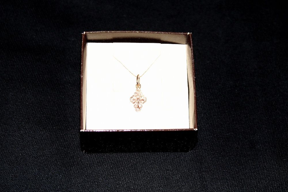 Обмен крестик Серебро 925 + Позолота 585. Новый. Упаковка Бирка.