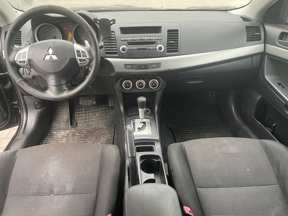 Митсубиси Лансер 2007год