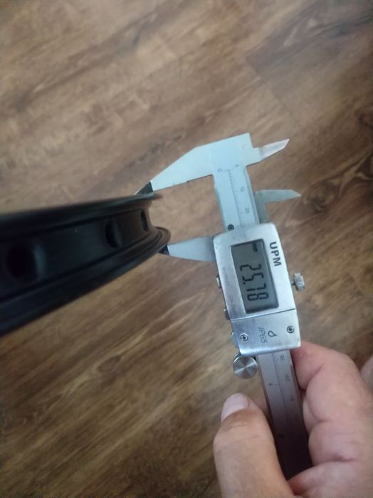 Велосипедный универсальный двойной обод 26 (36 спиц) Saiko б.у.