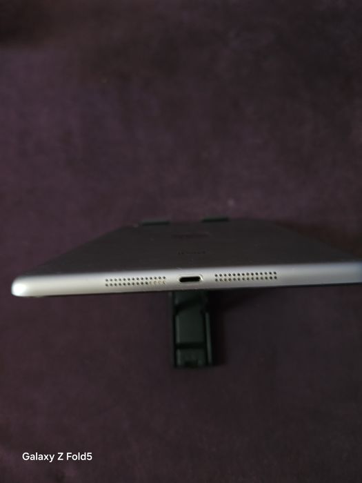 iPad mini 2 • 16GB • iOS 10.3.3