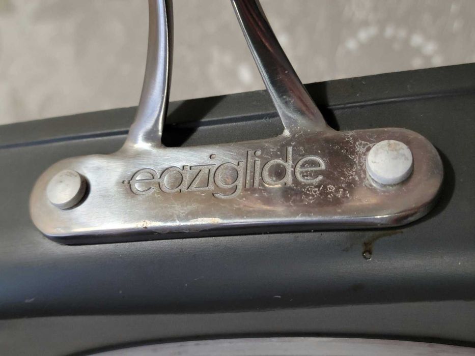 Сковорода-гриль Eaziglide Neverstick3 Professional 28 см. Англия.