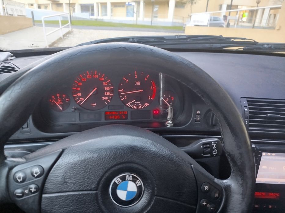 BMW 520d 2002/Nacional/Excelente motor