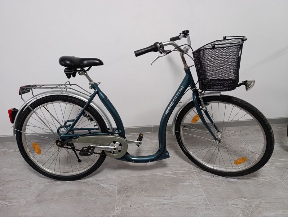 Велосипед жіночий 26 на 6 передач гарний стан