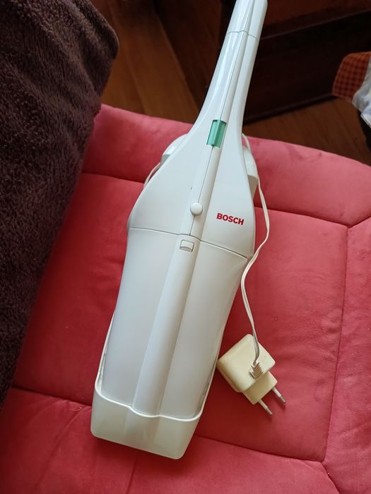 Пылисос ручной для кухни BOSCH