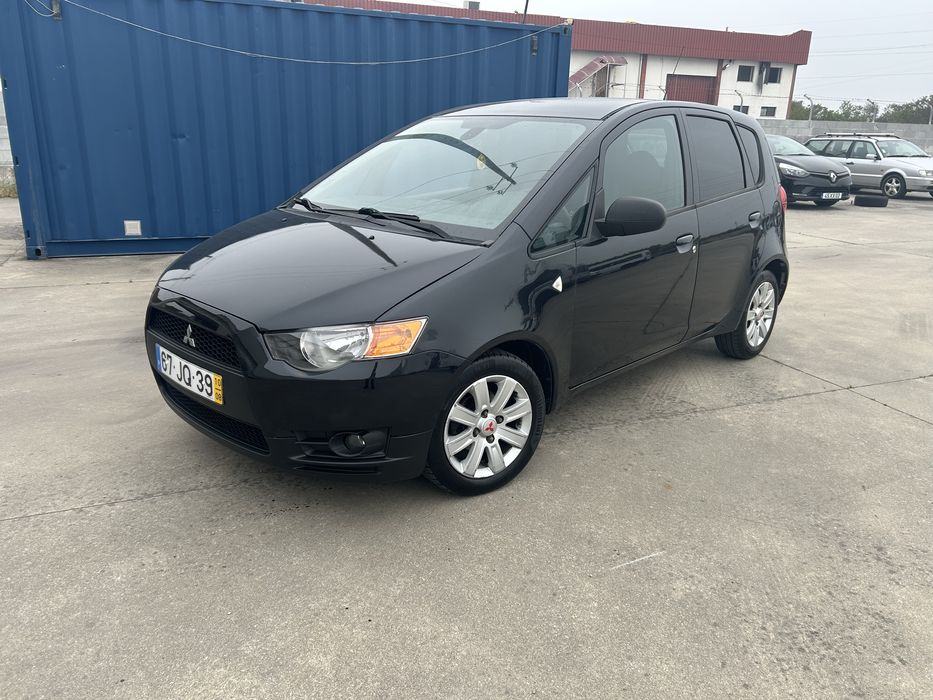 Mitsubishi colt 2010