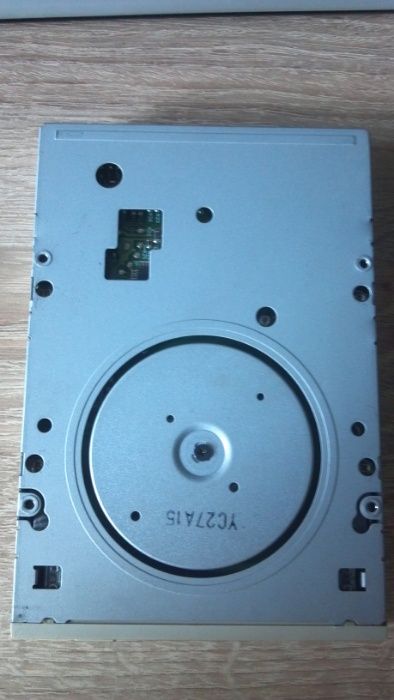 Флоппи-Дисковод/Floppy Disk Drive (FDD) Samsung SFD-321B