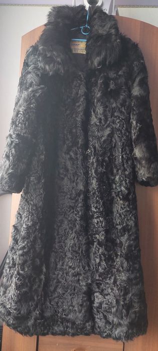 Продам натуральну шубу