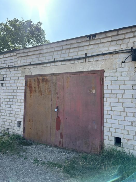 Здам в оренду гараж , район вулиці Руставі , тролейбусник.