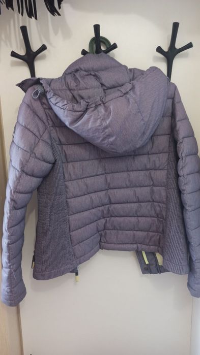 Жіноча куртка Superdry Fuji з подвійною блискавкою та капюшоном