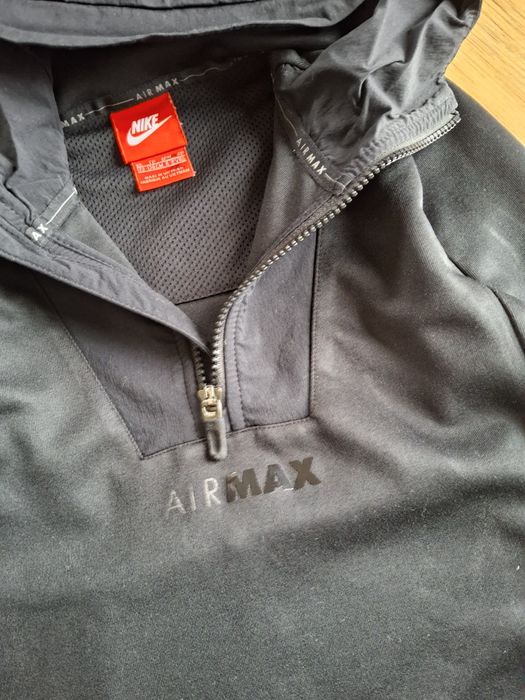 122cm 128cm bluza Nike Air Max czarna chłopięca