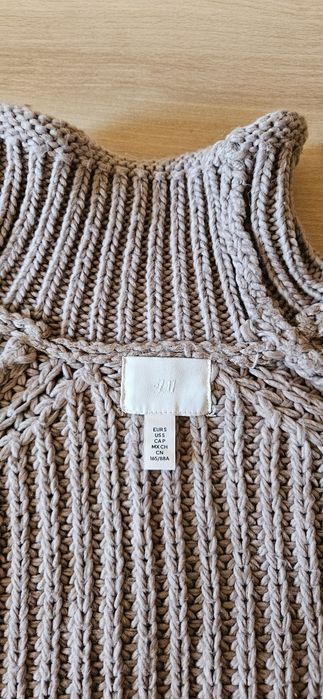 Damski beżowy półgolf  na zime H&M