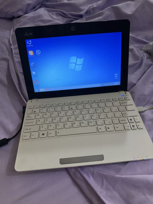 Ноутбук ASUS 2000 грн мінірозмір