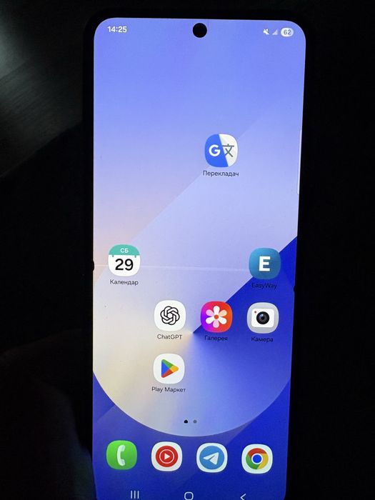 ТЕРМІНОВО самсунг фліп 6 12/512 + рік гарантії