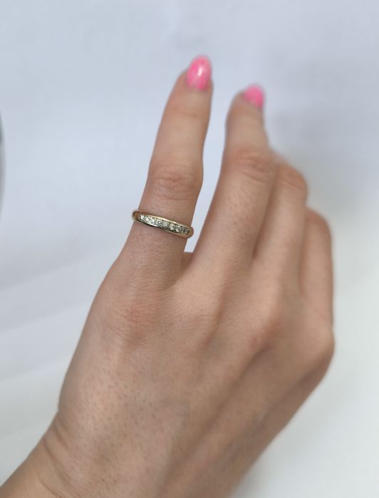 Кольцо золотое с бриллиантами р15.5 (2.03г)