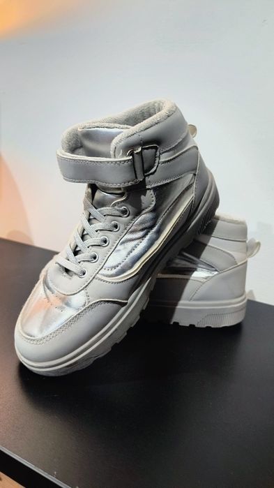 Buty wysokie ocieplane