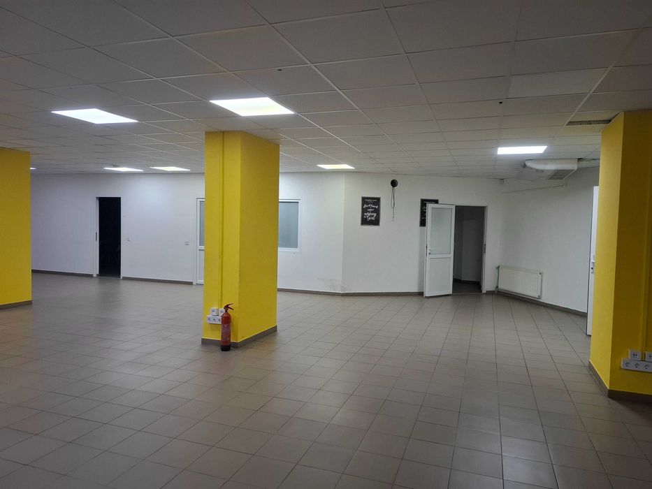 Оренда приміщення по вул. О. Дашковича, центр міста — 350 грн/м²
