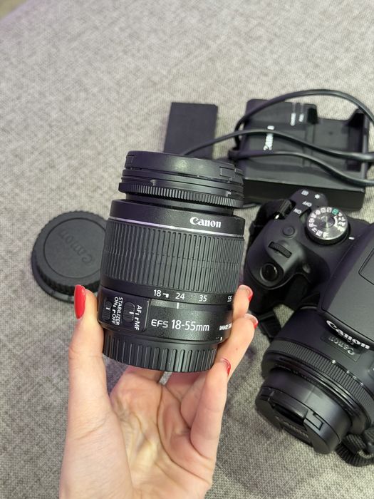 Canon 2000D + 2 об’єктива