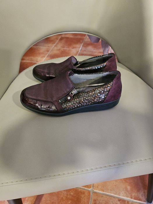 Ténis sapatos com fecho lateral