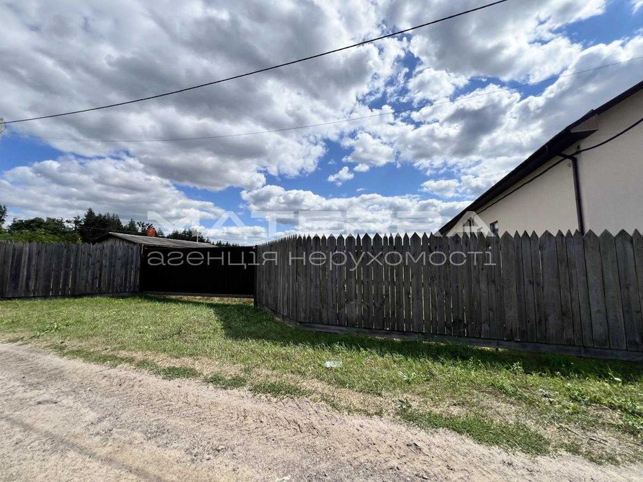 Оренда приміщення 200 м² з територією 20 соток с. Дзвінкове 50 кВт