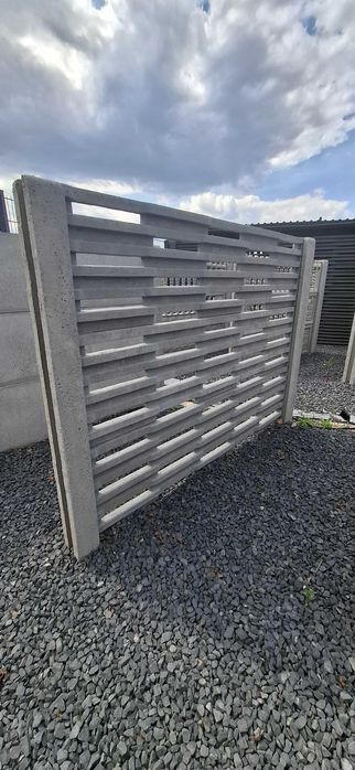 Ogrodzenie betonowe, przęsła, płyty, transport