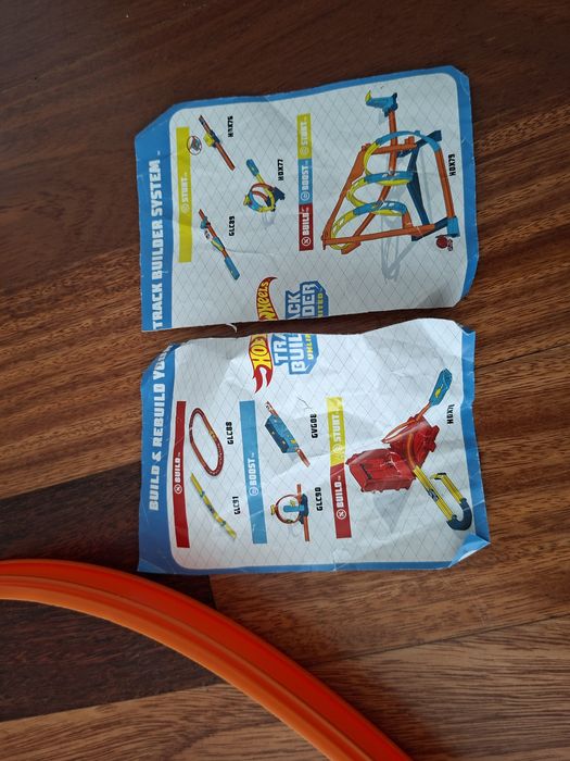 Hot Wheels Track Builder