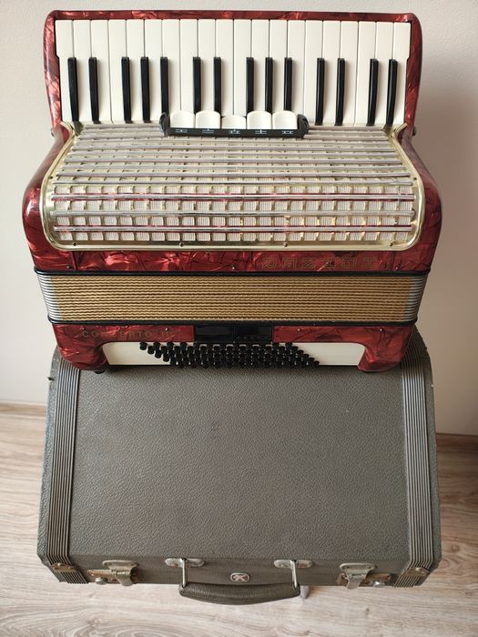 Hohner Concerto 72 basy akordeon klawiszowy