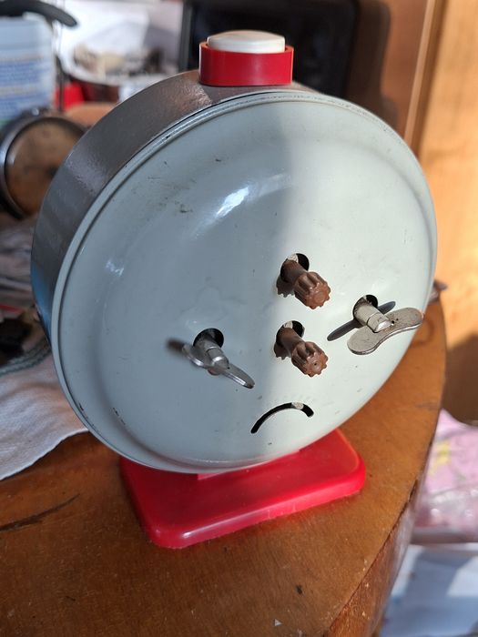 Unikat Stary budzik zsrr JANTAR Dzięcioł 1968 rok USSR prl Sprawny