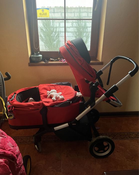 Thule sleek коляска для погодок, двійні червона. 2 люльки + 2 прогуля