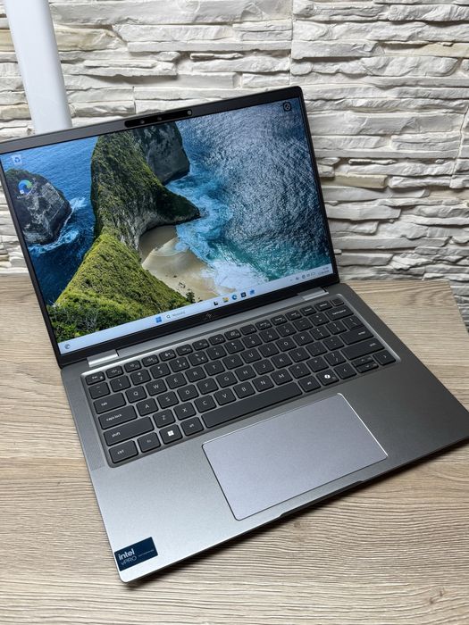 Dell Latitude 7450 14” Ultra 5 135H 16GB 256GB SSD GWARANCJA 05.2027