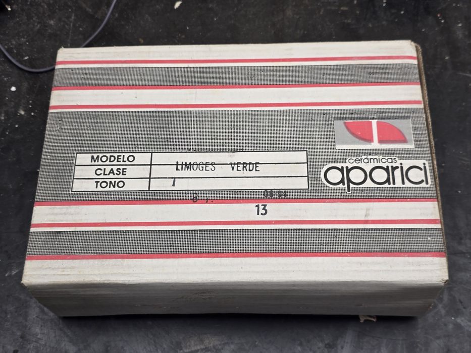 Płytki Ceramicas Aparici Limoges Verde 25x36.5 ścienne glazura retro