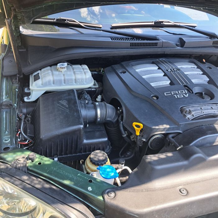 Автомобіль KIA SORENTO автомат 2.5 дизель 2004 року