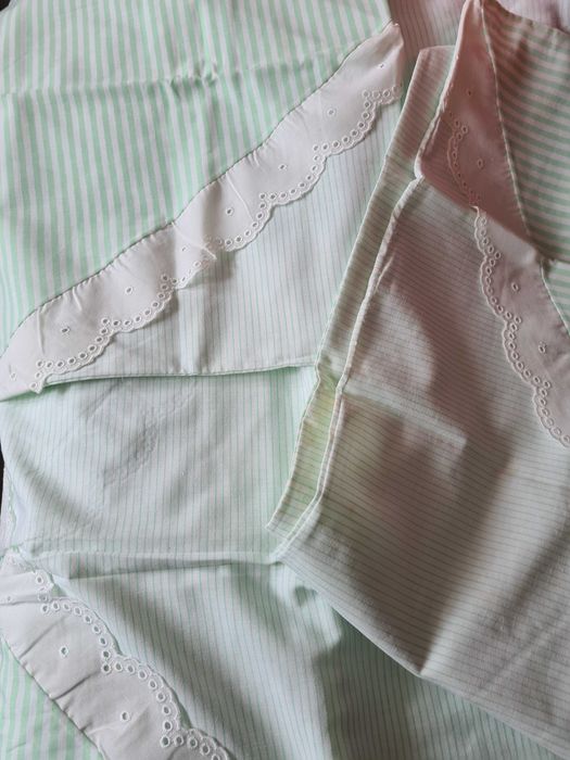 Vendo capa de edredon, com 2 fronhas da marca snucker